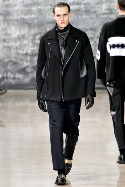 Look 22